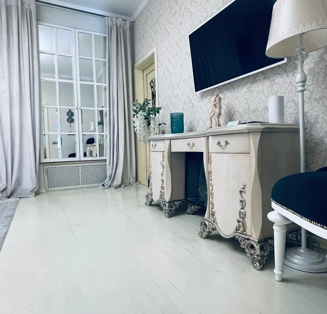 Luxury Design Apartments In The Center Of Kiev أوكرانيا