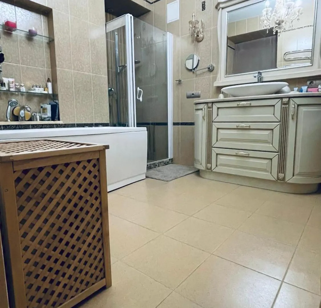 Luxury Design Apartments In The Center Of Kiev أوكرانيا