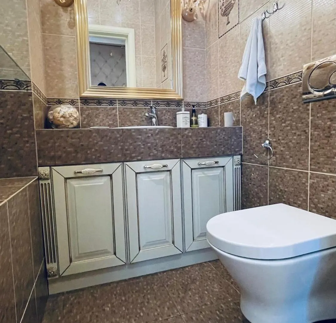 Luxury Design Apartments In The Center Of Kiev  كييف